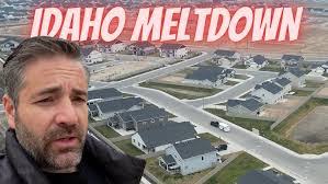 Angus Harrison's Instagram, Twitter & Facebook