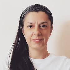 A PROJECT OF ART IN THE NIGHT RACEThe new life of the floodlights.