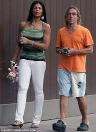 Iggy) was born in muskegon, michigan, united states. Rock Those Crocs Iggy Pop Enjoys An Uplifting Stroll Through Cannes In His Customised Crocs Iggy Pop Iggy Cool Kidz