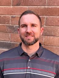 Seth Knott's Instagram, Twitter & Facebook