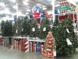 Happy Holidaze From Lowes Redflagdeals Com Holiday Decor Christmas Christmas Tree
