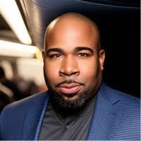 Renae Holliday's Instagram, Twitter & Facebook