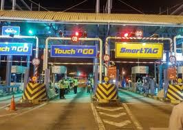 To top up your touch n' go card, all you need to do is to tap on the transfer button on the main page and choose the tng card in the next screen, enter your touch n' go serial number and reference number, you should be able to see your updated balance thereafter on a touch n' go terminal. Tng Ewallet Making Toll Payments Cashless Liveatpc Com Home Of Pc Com Malaysia