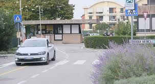 È attivo un numero telefonico unico 041 844 844, digitando il tasto 4, valido per le prenotazioni di visita medico sportiva agonistica . Due Pazienti Covid Portati A Noale Bufera Fra Cgil E Ulss 3