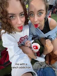 avery richards (@averymc04)