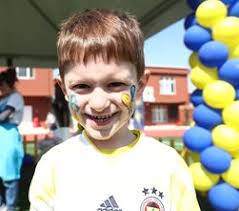 Fenerbahçe Çocuk ve Gençlik Kulübü'nden Coşku Dolu 23 Nisan Şenliği