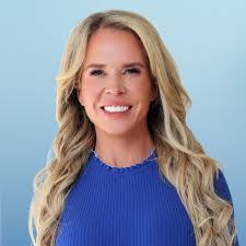 Tamara Meyer's Instagram, Twitter & Facebook