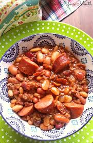 It's not always easy finding recipes for ground beef that satisfy my nutritional requirements along with my taste buds. Three Meat Crock Pot Cowboy Beans Bbq Beans With Smoked Sausage Bacon And Ground Beef Cowboy Beans Bean Recipes Slow Cooker Beans