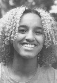 Dunbar School Alumni Association awards annual scholarships