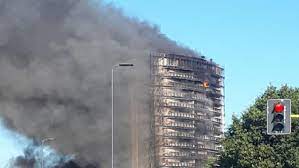 Grazie alla documentazione si può vedere l'edificio come si presentava fino al 2008. Trn64pgftk54om