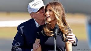 mɛˈlaːnija ˈknaːu̯s, germanized as melania knauss; Sloweniens Tourismus Im Melania Rausch Dw Reise Dw 09 01 2017