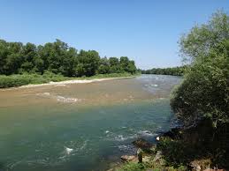 Everyone wants to score a deal on travel, but price is just one factor to consider when booking an unforgettable hotel. La Riviere D Ain Une Riviere Sauvage Aupra
