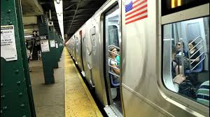 One consists of 8 motorized cars, the other of 4 motorized cars. Mta Fastrack R 3a Ind A C D E F Trains At 23rd Street R32 R46 R68 R160 Travelerbase Traveling Tips Suggestions