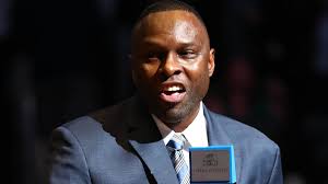 Darrell Armstrong's Instagram, Twitter & Facebook