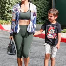 And i must say i love what these two ladies created, khloe started out by saying in her caption posted on jan. 8 Times Kim Kardashian Had A Camel Toe Wow Gallery