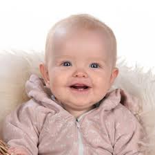 BARNFOTOGRAFERING på Albert & Herbert i Bollnäs. Ons-Tors 24-25 nov kl  10-18. För tidsbokning och mer info gå till  http://www.timecenter.se/ateljestorliten Fotograferingen är kostnadsfri.  Välkomna med era små charmtroll😍