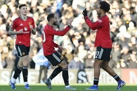 Man City held by Chelsea in major title blow, Liverpool denied in Fulham thriller
