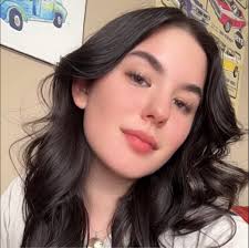 Does anyone know any local farmers that might be selling bales of hay in  Bowling Green?