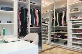 Closet E Home Office Podem Ficar Juntos Veja Ideias Para Ganhar Espaco Armario Home Office Home Office Armario Sem Porta