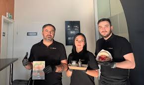 Kebab house has been made by formal kebab shop worker everything inside the game coming from real experiences. Lust Auf Turkische Kuche Kebab House Freut Sich Auf Euch In Villach 5 Minuten Nachrichten Aktuelles