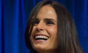 Jordana Brewster Reunites with Sister in String Bikini, “Heart Eyes”