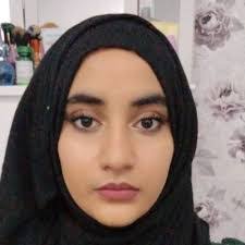 Aisha Jamil's Instagram, Twitter & Facebook