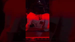 Billie Eilish getting a little freaky on stage during her show - YouTube