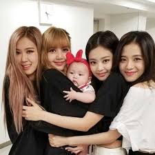 Tell Me Which One Is The Baby They All Look Like Baby Blackpink Japantour Bts Idol Lizkook Bbma Blackpink Relationship Goals Pictures Black Pink