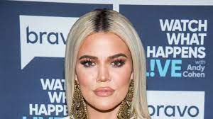 I knew dyeing my natural brown over the bleached blonde hair wouldn't. Khloe Kardashian Debuts Platinum Hair With Dark Roots Photos Allure