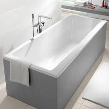 Gepolsterte kopfstützen sind bei dieser luxus badewanne bereits inklusive. Badewannen Von Top Marken Online Kaufen Bei Reuter