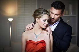 Why does love bombing work so well? Why Love Bombing Is The New Relationship Trend All Singletons Need To Look Out For