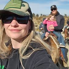 Forgot to post Christmas photos 😅 Safe to say it's been a really busy last  few weeks for us! I hope everyone had a Merry Christmas and Happy start to  a new