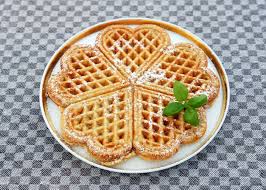 Kopier denne teksten og lim den inn i litteraturlisten din: Bolleland Kro Har Du Provd Kroa S Vaffel Med Brunost Is Facebook