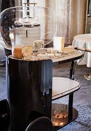 Le Louis Xva Alain Ducasse Bar Restaurant Interior Restaurant Interior Food Trolley