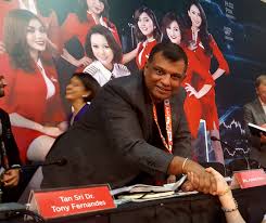 Tony fernandes bio/wiki, net worth, married 2018. Airasia Agm 2017 Rm500 Flight Voucher Dividend Magic