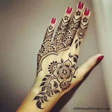 Even delicate patterns can look really pretty on hands. 1000 Simple Mehndi Designs Easy Mehandi Images