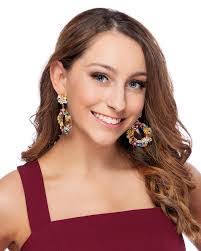 Emily Lerch's Instagram, Twitter & Facebook