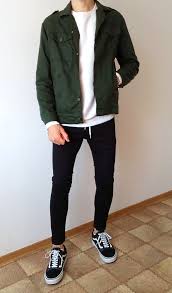Boys out there who are willing to try on the daring look, this is your time and. Vans Old Skool Black Skinny Jeans Boys Guys Outfit Vans Love Men Fashion Casual Outfits Mens Casual Outfits Mens Outfits