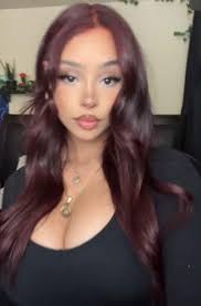 Ladies it's that time again 😍🤩 I love burgundy hair in the fall