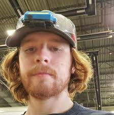 How to find a fitting carburetor for a custom Bratz bike exhaust pipe?