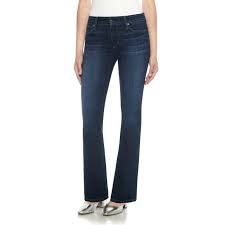 A Guide To The Best Jeans For Petite Women Instyle Com