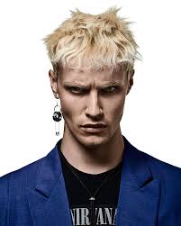 Abbiamo selezionato per voi i … Capelli Colorati Uomo Le Proposte Targate D J Ambrose