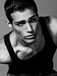 Richard Deiss's Instagram, Twitter & Facebook