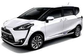 Kemudahan kredit mobil juga turut mempengaruhi tingginya jumlah pemilik mobil dewasa ini. 2018 Toyota Sienta 1 5v Price Specs Reviews News Gallery 2021 Offers In Malaysia Wapcar