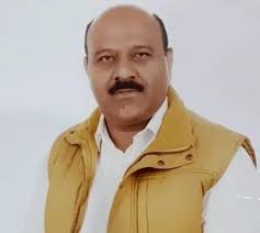 Dy CM reviews key road connectivity projects in Rajouri