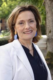 Wethouders Hilversum zijn bekend: Van Hunnik en Van Voorden zijn de  nieuwkomers. Portefeuilles gaan op de schop