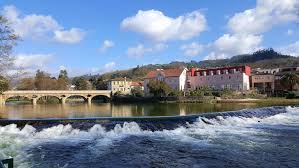 In arcos de valdevez, we visited the churches, the river area and the town centre. Vai Ao Sons De Vez Visite Estes Sitios Nos Arcos De Valdevez Viaje Comigo