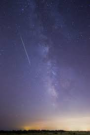 Best Meteor Shower In Years Perseids Put On A Spectacular Show Meteor Shower Perseid Meteor Shower Meteor