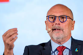 Rive-Nord de Montréal: une lutte serrée à trois candidats à Laval