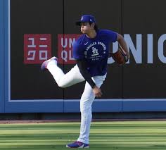 大谷翔平、左膝違和感から2度目キャッチボール 段階踏んで進展「必ず入らないといけないということもない」…ブルペン見送り